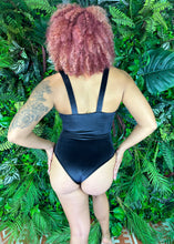 Load image into Gallery viewer, i'm your present maillot